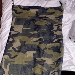 Tight camo body con dress